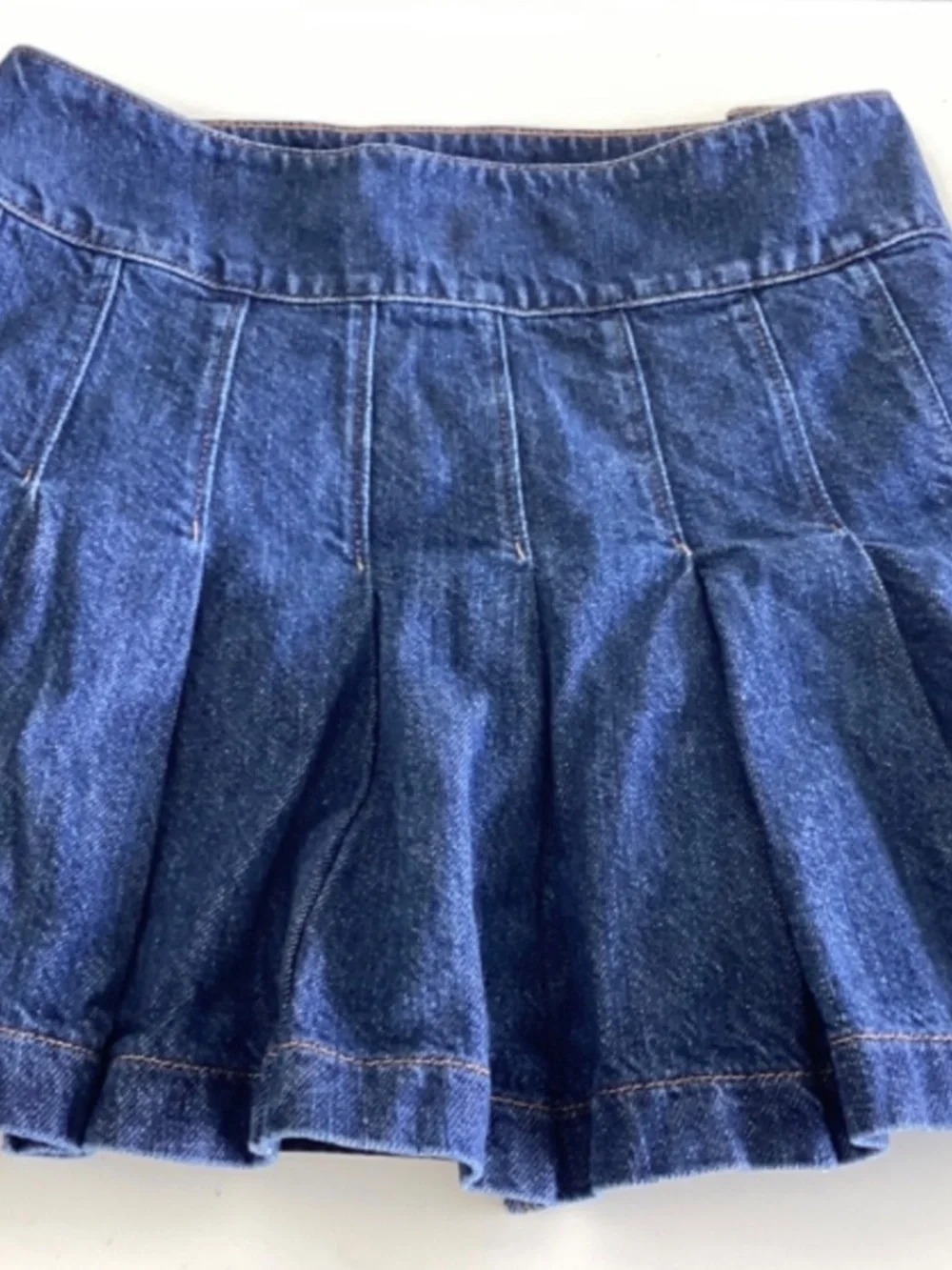 Alice + Olivia Denim Back To School Pleated Mini Skirt